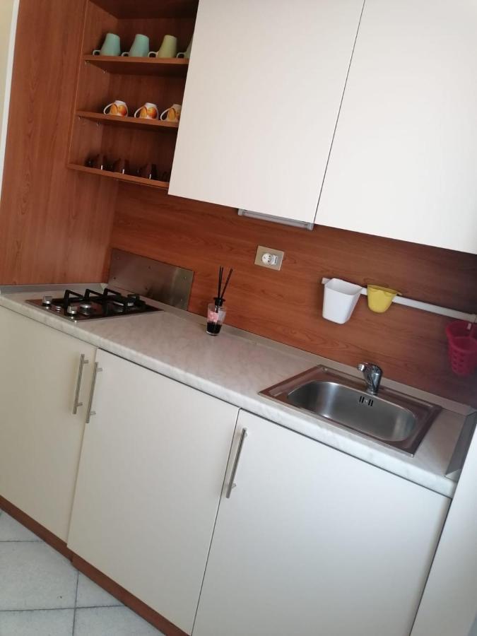 Baia Dei Delfini Aparthotel ฟูร์นารี ภายนอก รูปภาพ