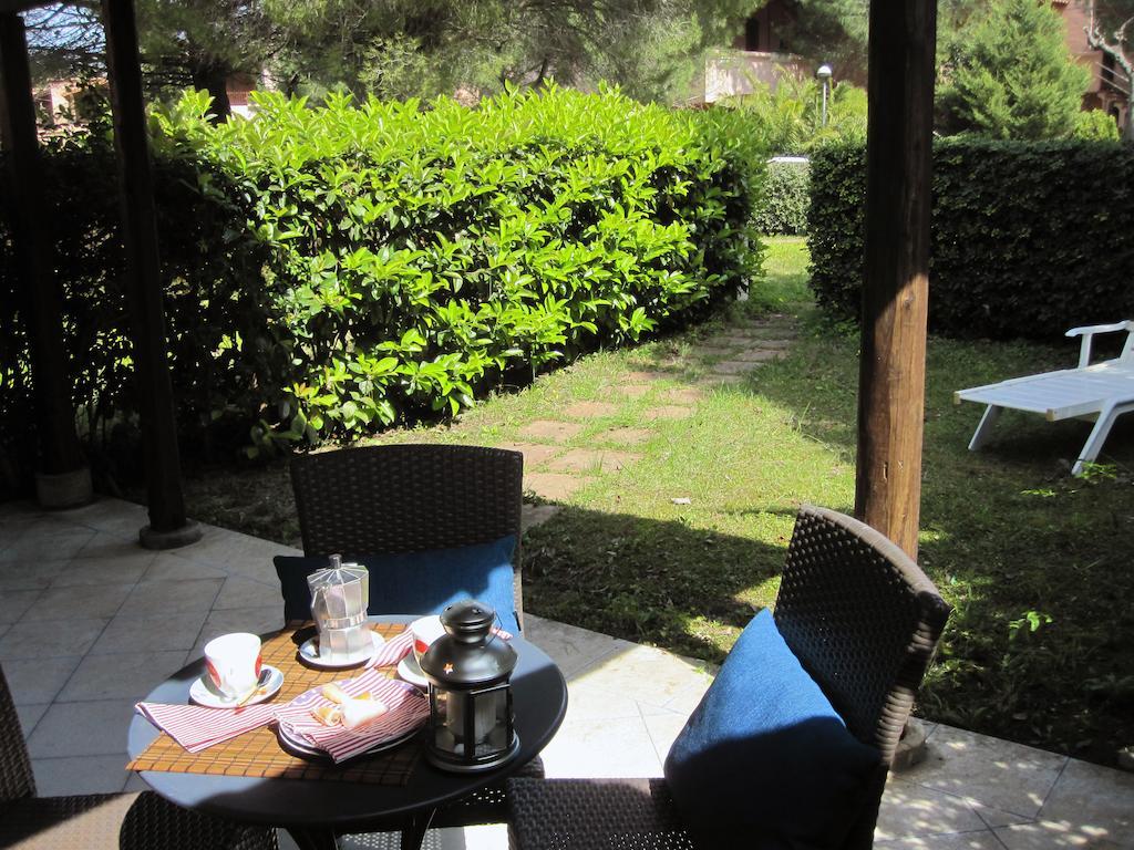 Baia Dei Delfini Aparthotel ฟูร์นารี ห้อง รูปภาพ