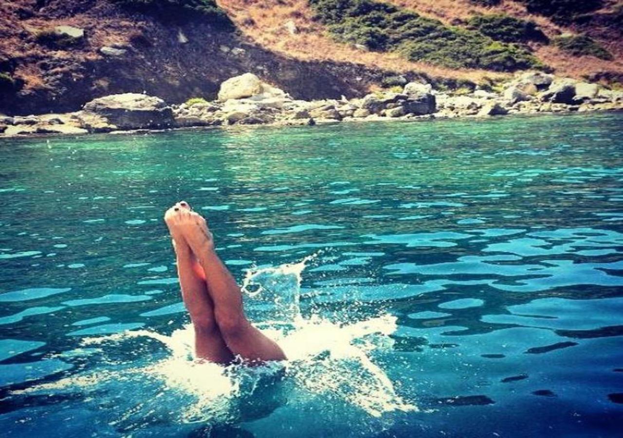 Baia Dei Delfini Aparthotel ฟูร์นารี ภายนอก รูปภาพ